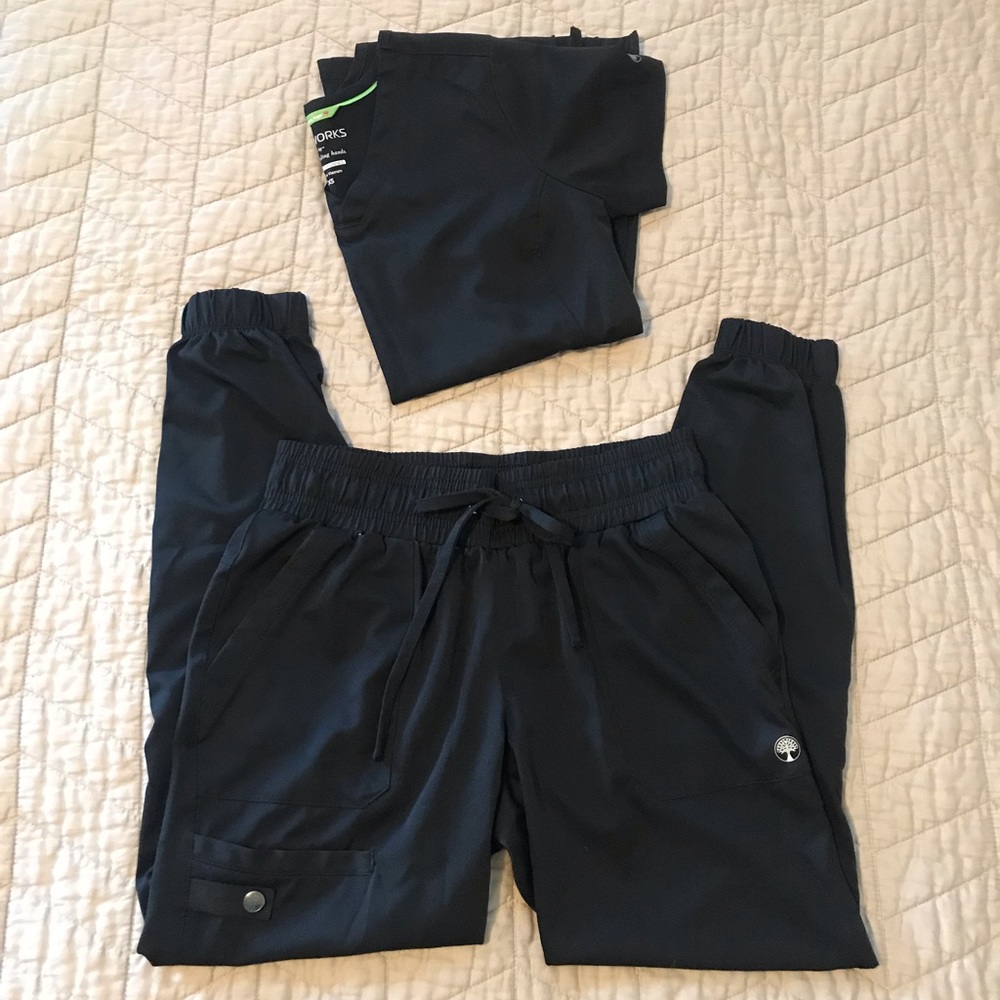 Healing Hands scrub set